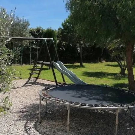 D Hotes Chez Valerie Et Bernard Homestay szállás *